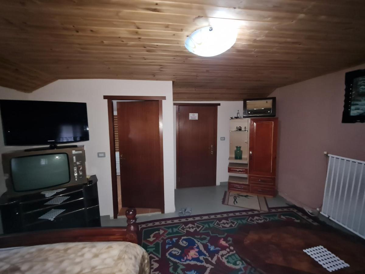 Отель Sofra Kolonjare Agroturizem Erseke Экстерьер фото